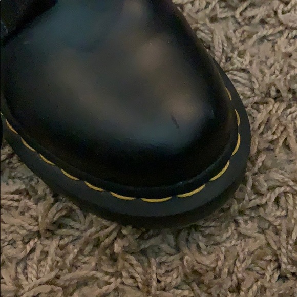 Used 1460s Doc Martens in Smooth Leather - Picture 4 of 4